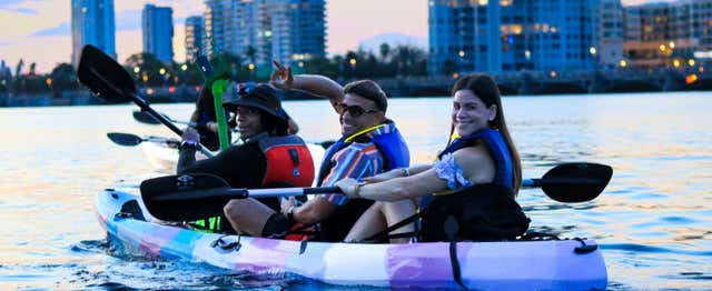Tour en kayak por la Laguna del Condado + Clase de salsa