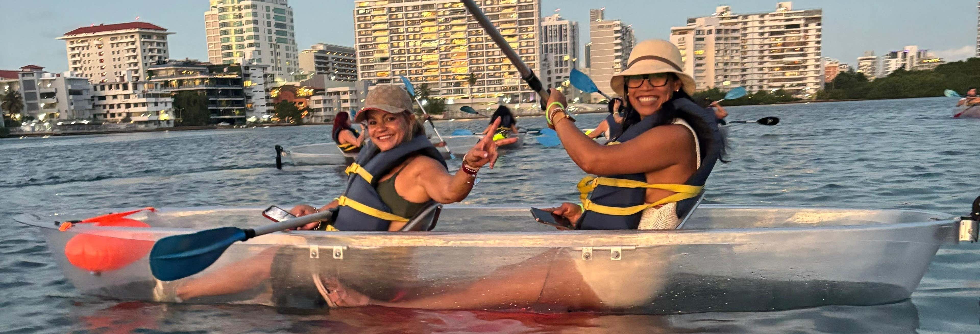 Tour en kayak transparente por la Laguna del Condado