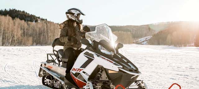 Giro in motoslitta nel Parco Nazionale dei Fiordi del Kenai