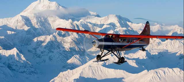Denali Aircraft Flight + Glacier Landing