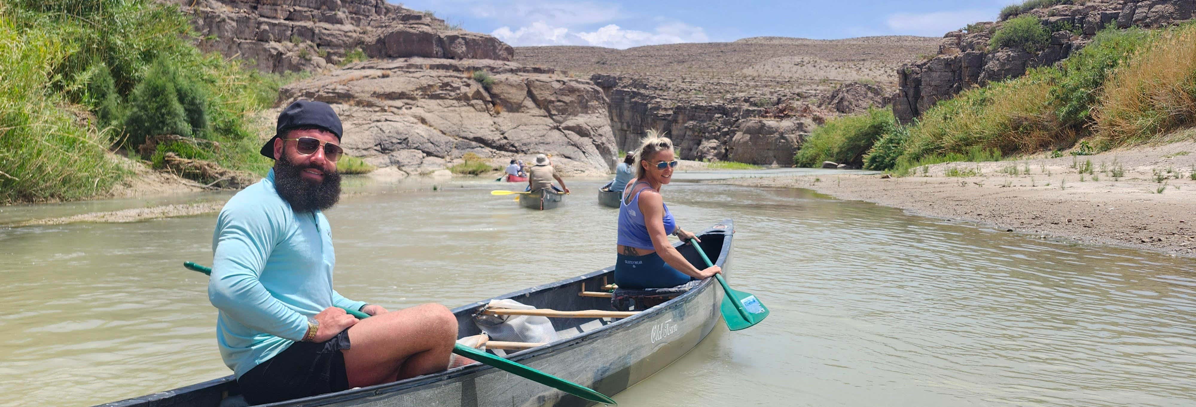 Kayak o canoa sul Rio Grande
