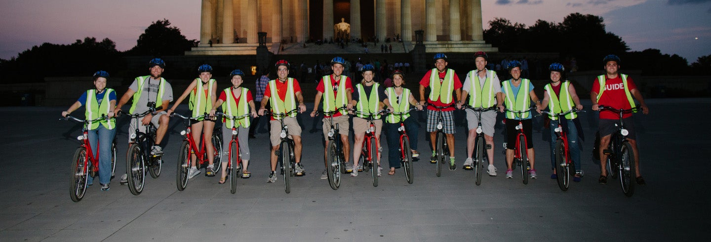 Tour noturno de bicicleta por Washington