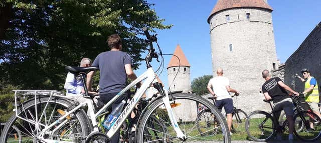 Cruise Passengers Tallin Bike Tour