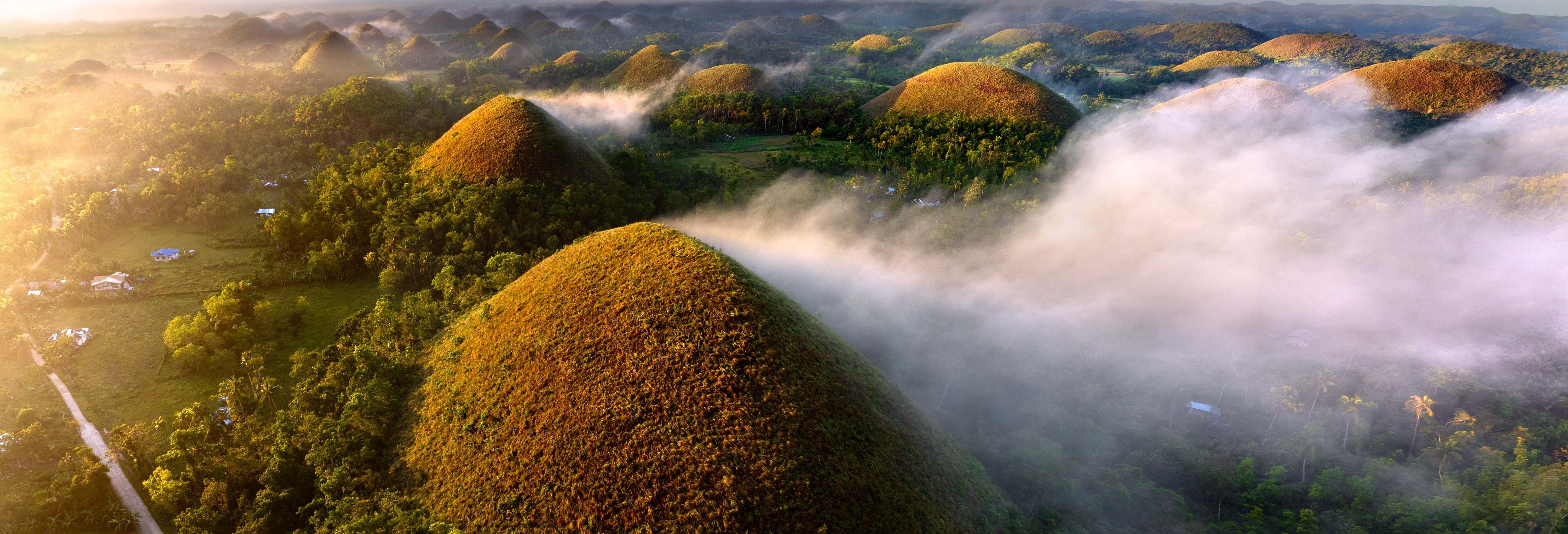 Escursione alle Colline di Cioccolato