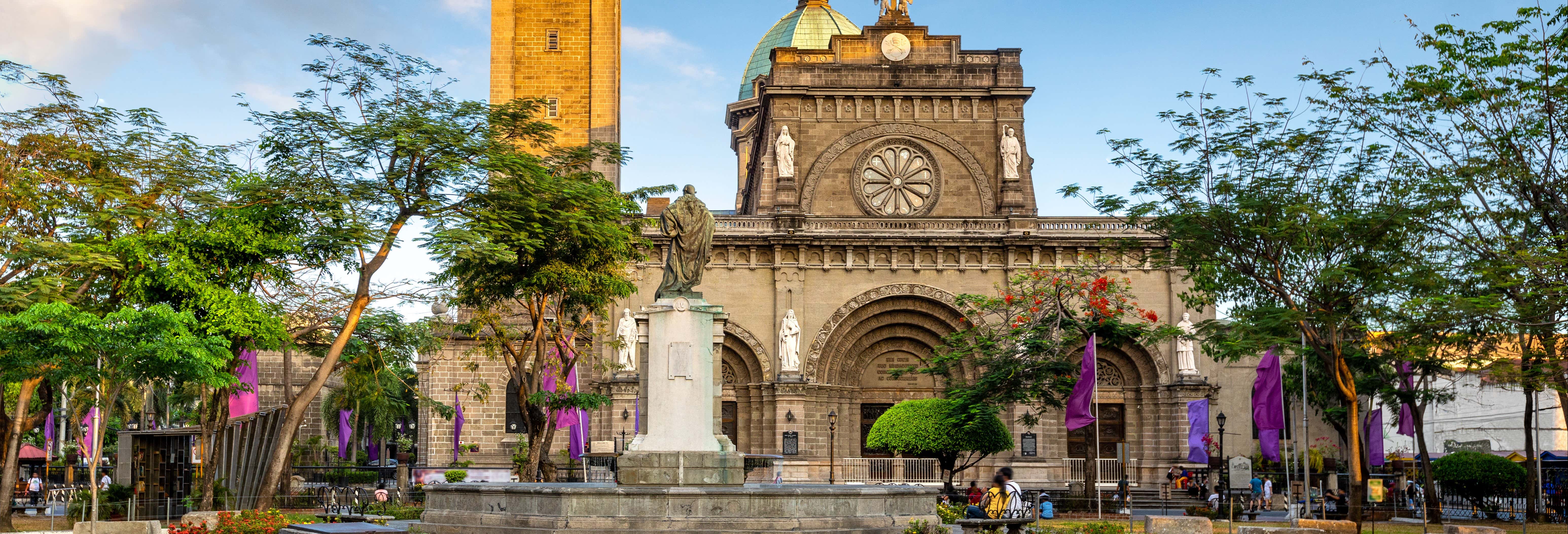 Private Manila Contrasts Tour