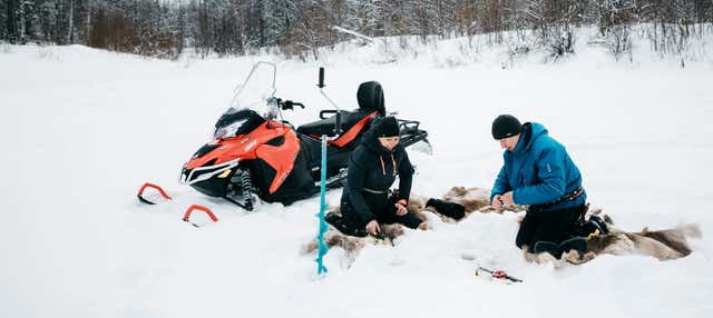 Pesca sul ghiaccio ad Äkäslompolo