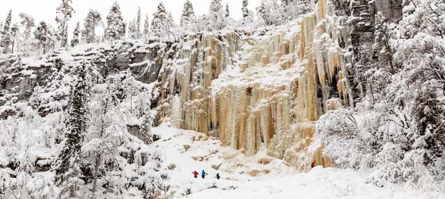 Arrampicata sul ghiaccio al canyon di Korouoma
