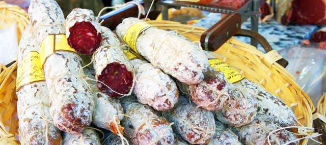 Tour di formaggi e vini al mercato di Aix-en-Provence