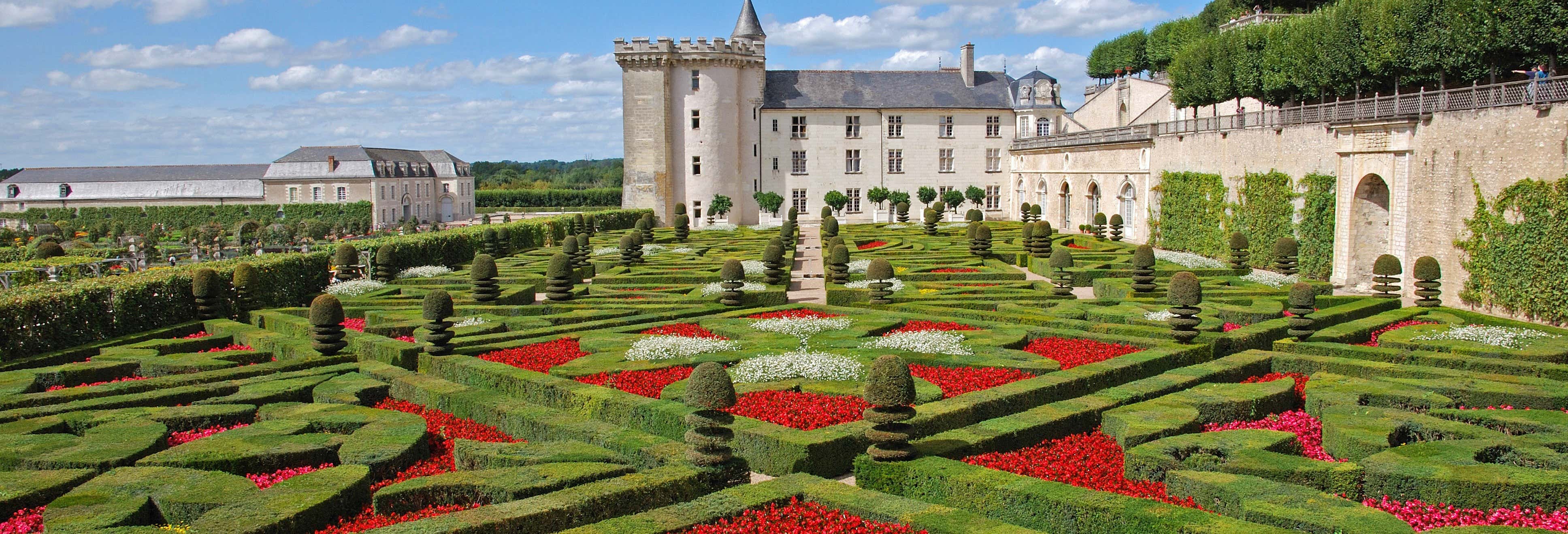 Tour of Chateaux de Villandry & Azay-le-Rideau + Loire Winery