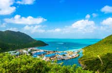 Excursión privada desde Anse Marcel en barco