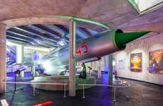Day Pass: Caen Mémorial Museum Ticket + Normandy Landing Tour