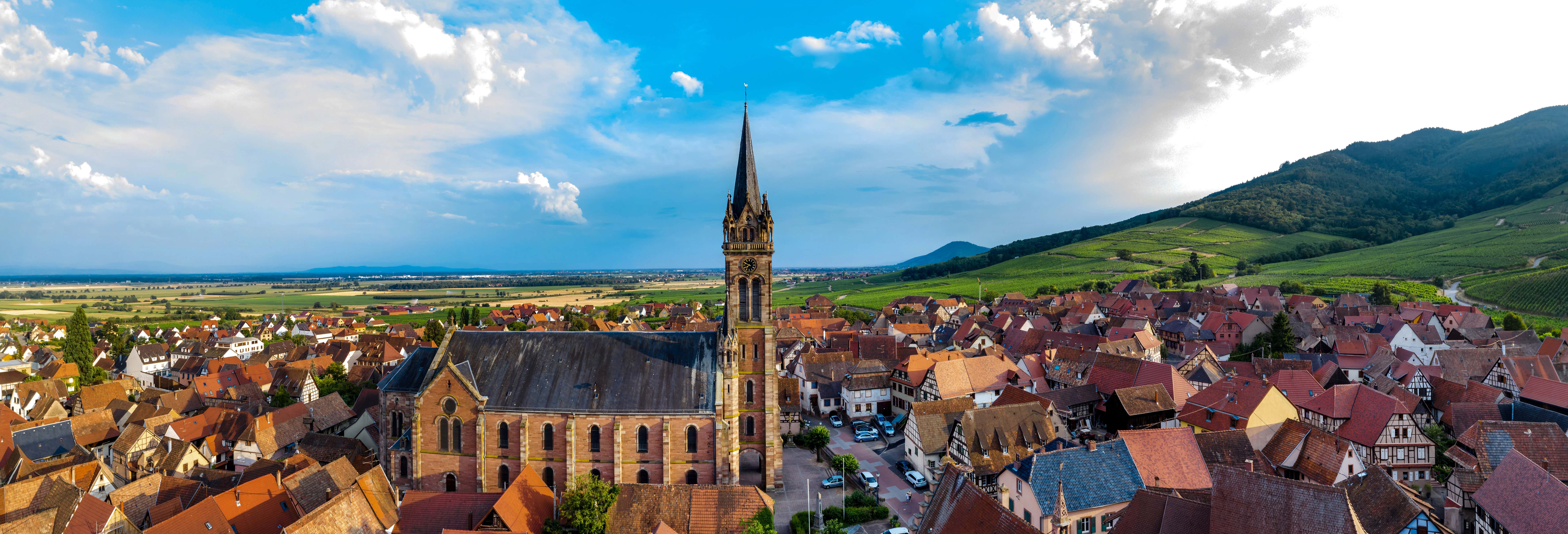 Hunawihr & Riquewihr Day Trip + Wine Tasting