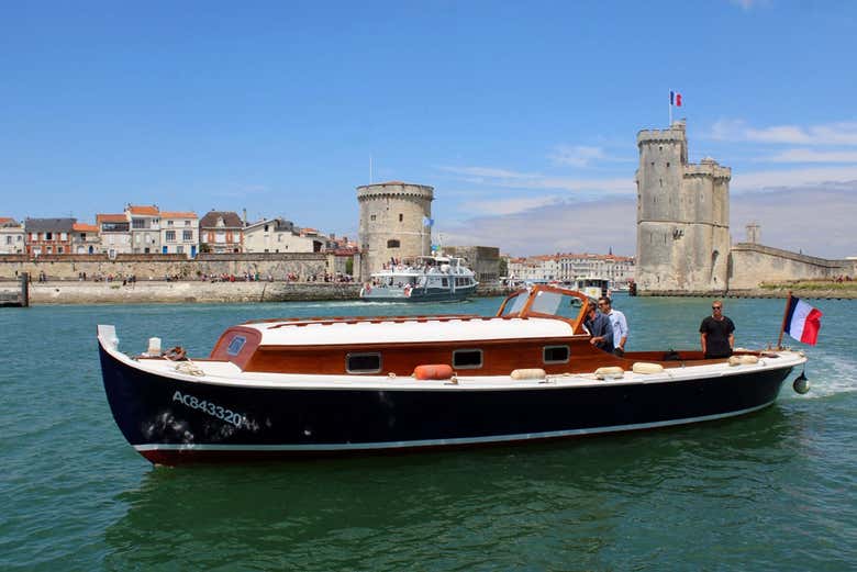 Traditional Boat Trip in the Bay of La Rochelle