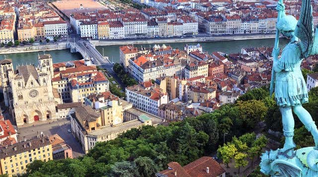 Lyon