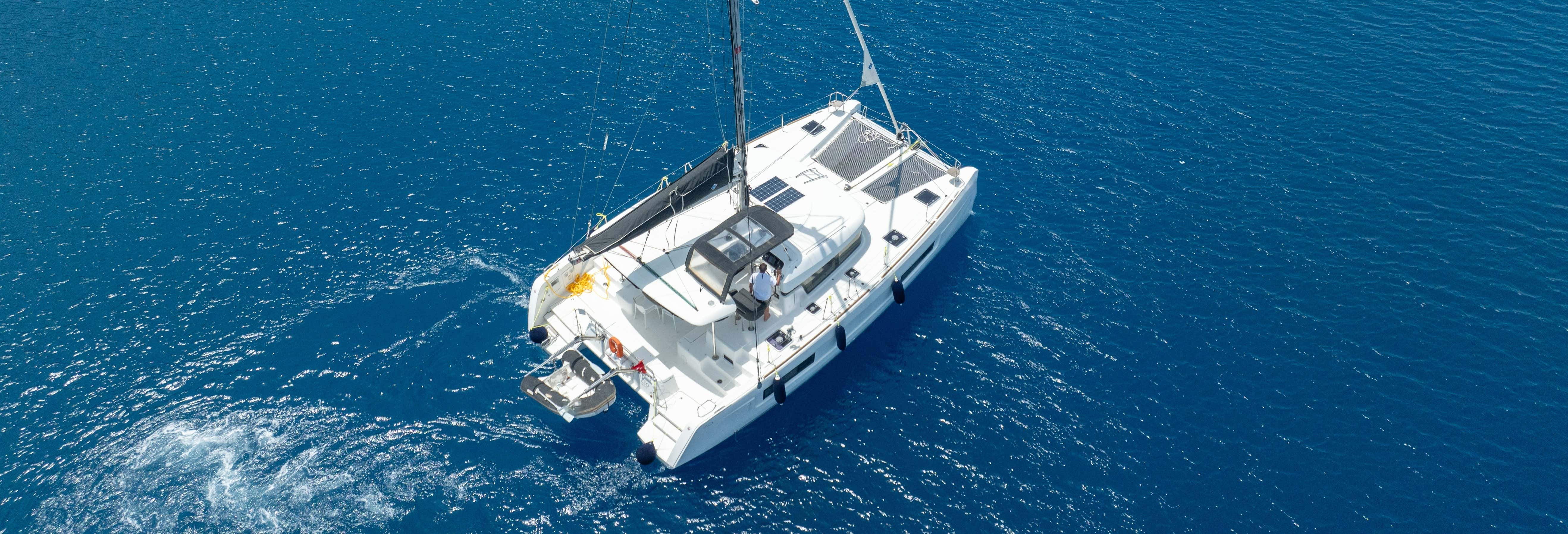 Catamaran Cruise of Marseille + Brunch or Dinner