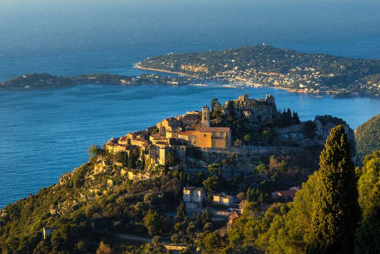 Perched Villages & Countryside Tour of Provence