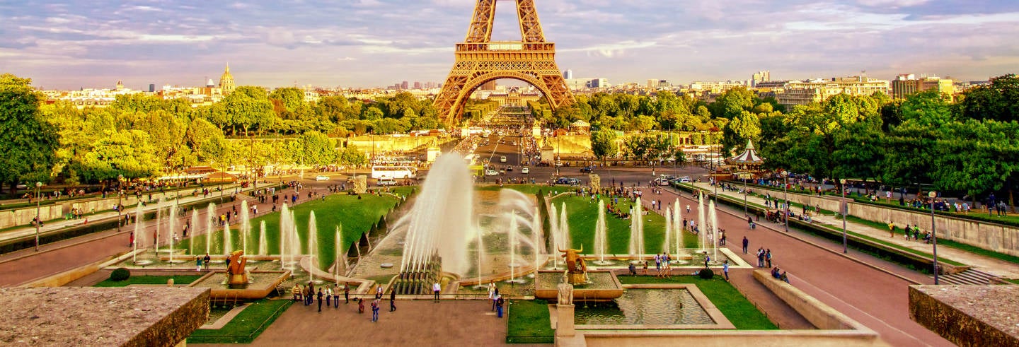 Free tour pelos arredores da Torre Eiffel e do Arco do Triunfo