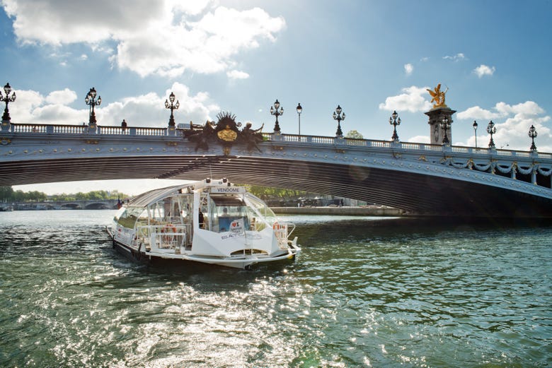 Barco turístico de París Batobus