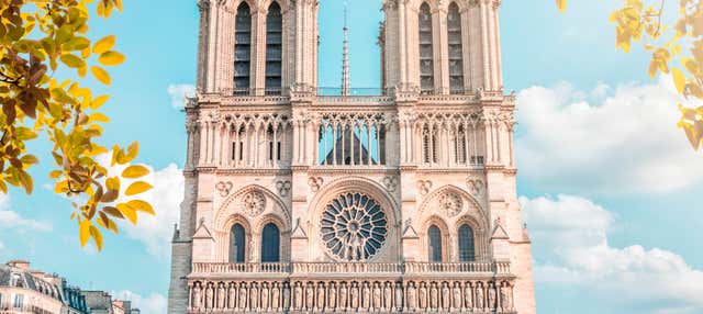 Tour dell'île de la Cité e l'esterno di Notre Dame