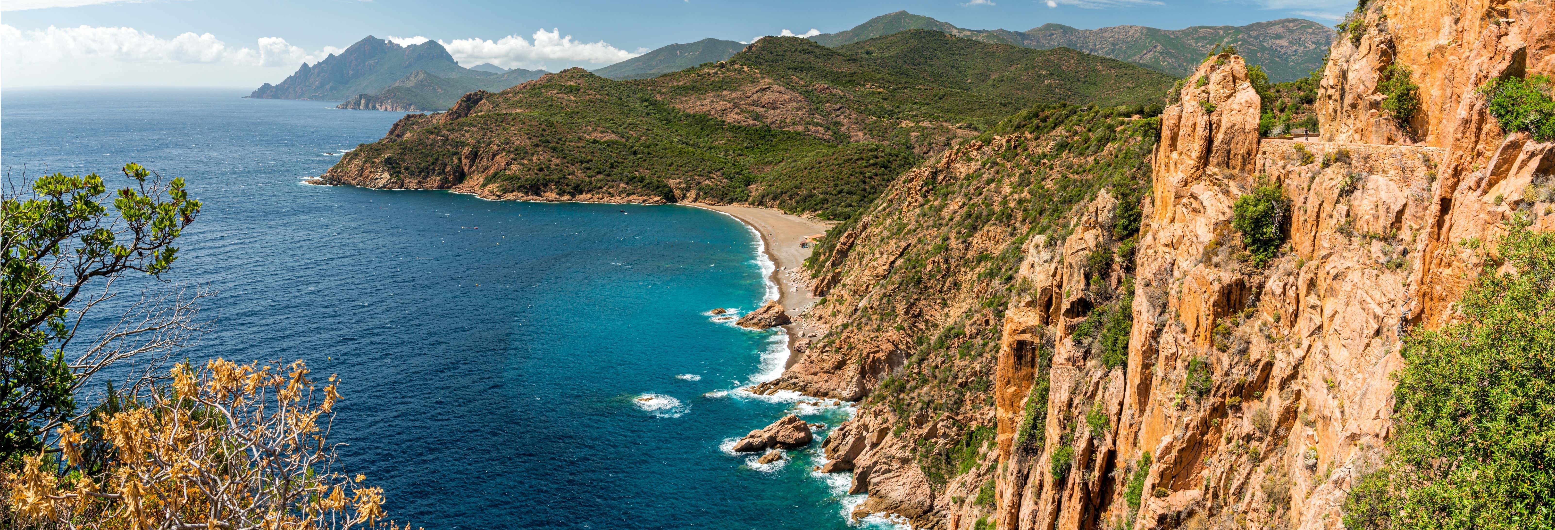 Escursione in barca nei Calanchi di Piana