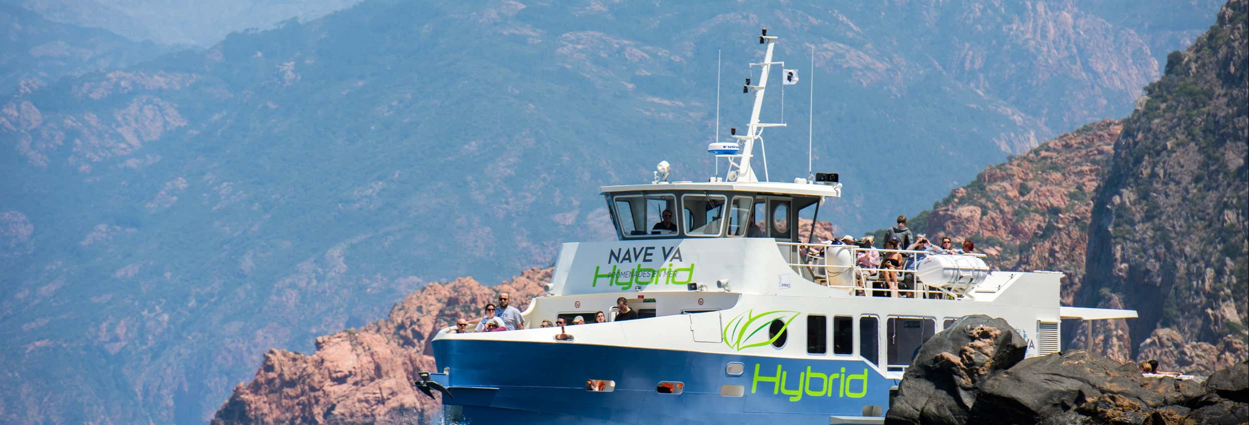 Escursione in barca a Scandola e Girolata