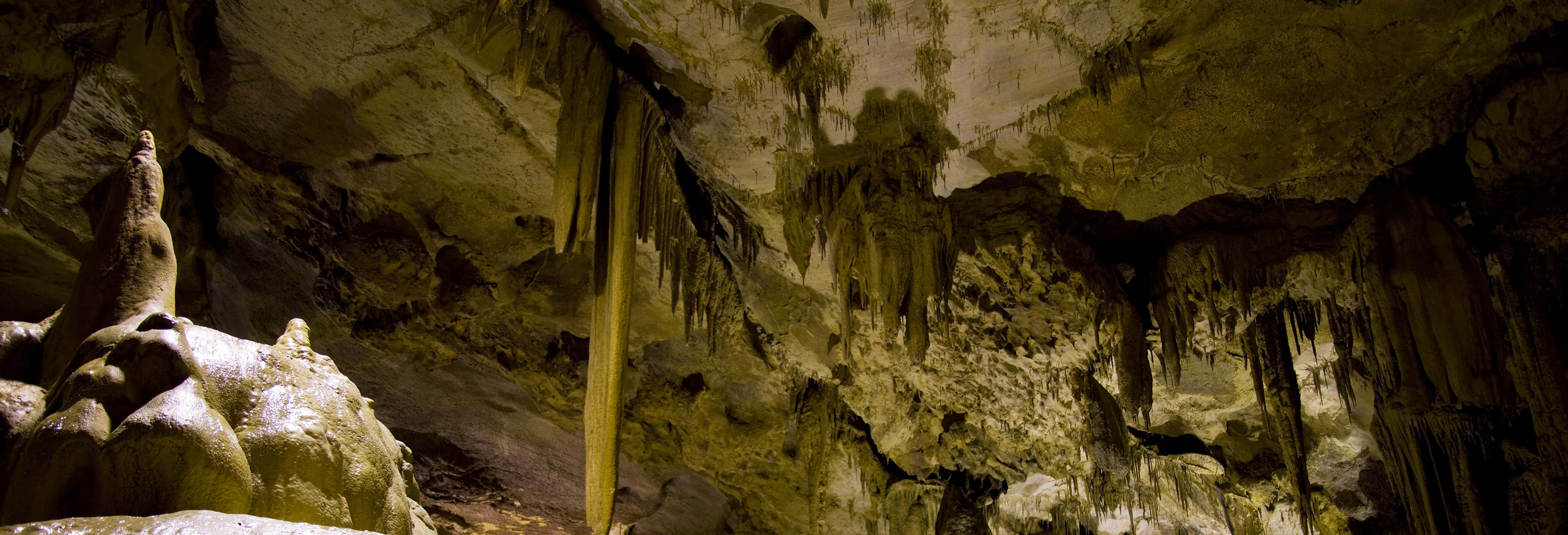 Tour of the Grottes de Betharram