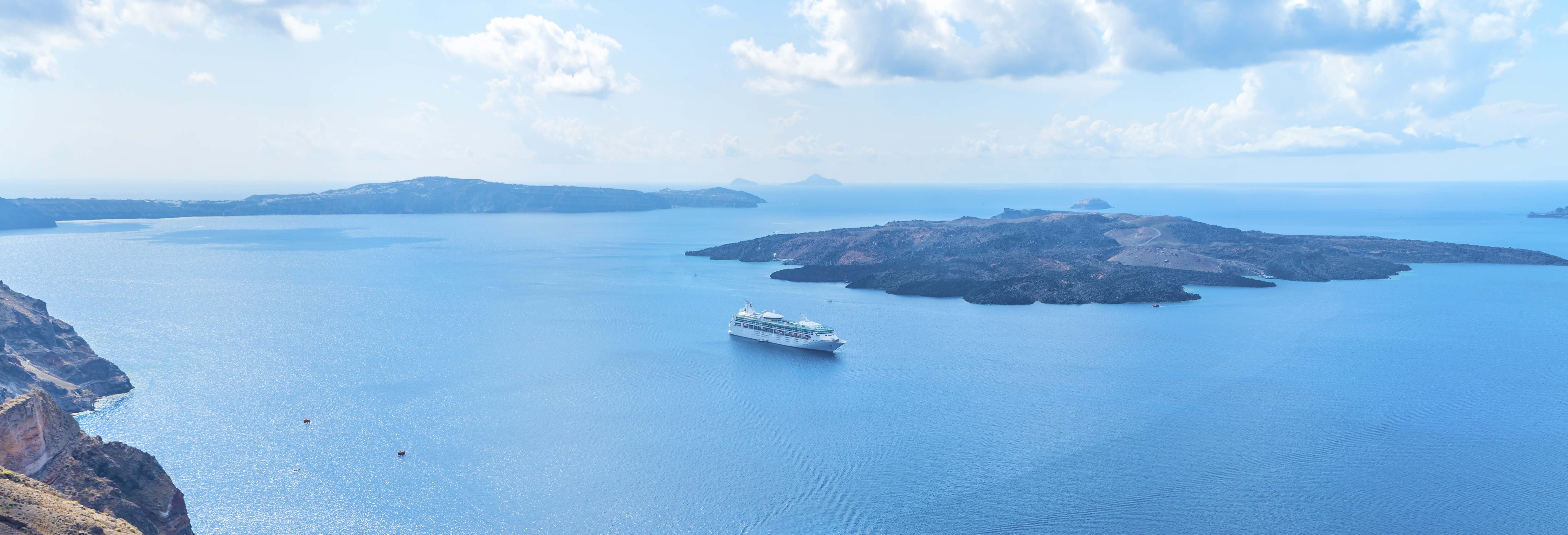 Glass-Bottom Boat Tour of Santorini Caldera