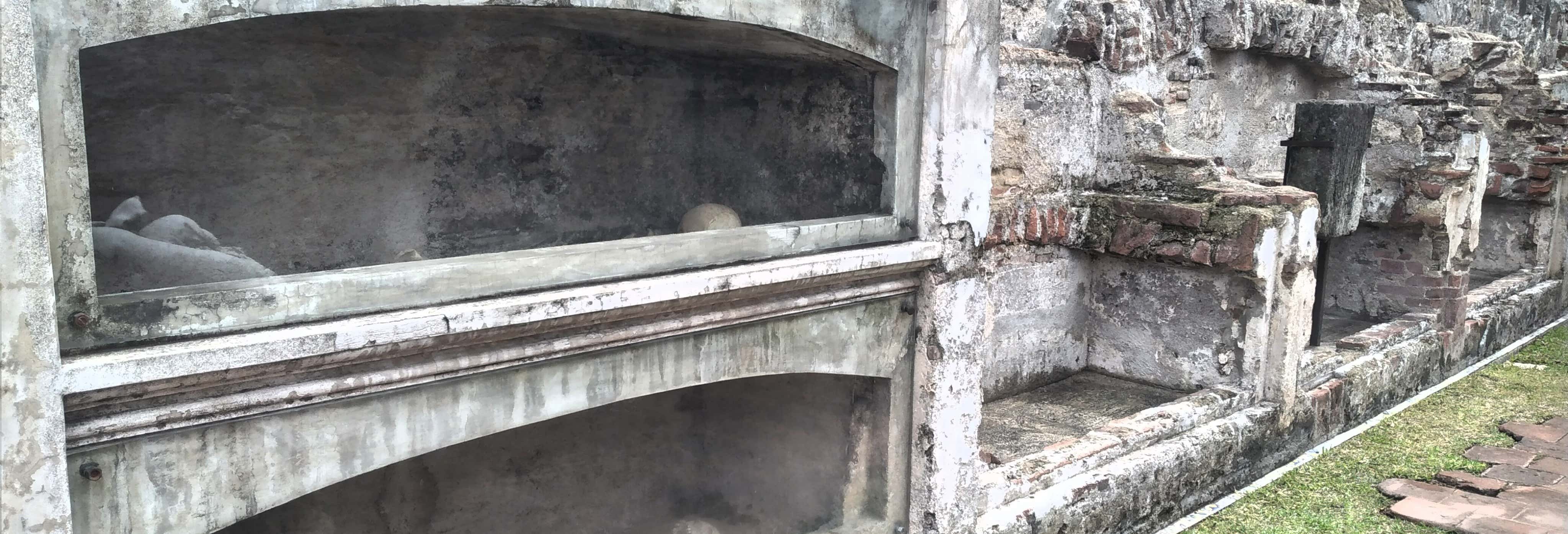 Tour delle cripte di Antigua Guatemala