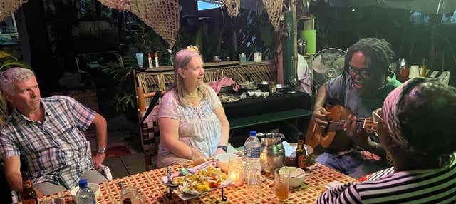 Cena e spettacolo al ristorante Secret Garden