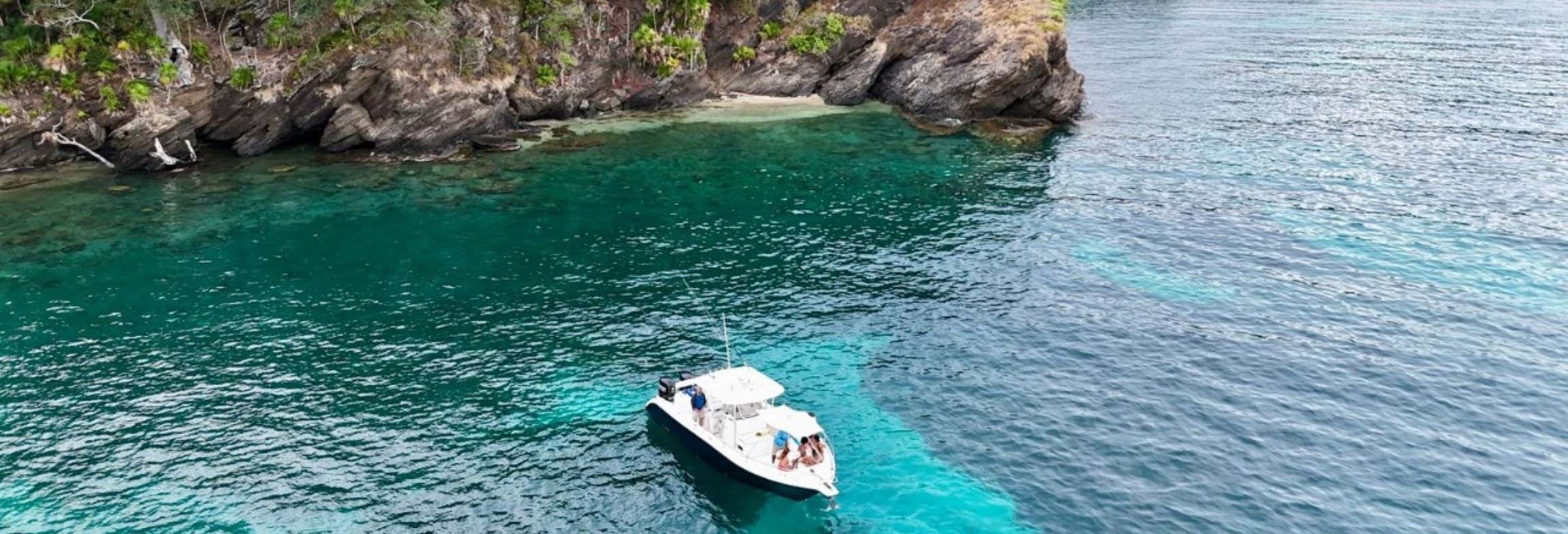 Giro in barca privata a Roatán