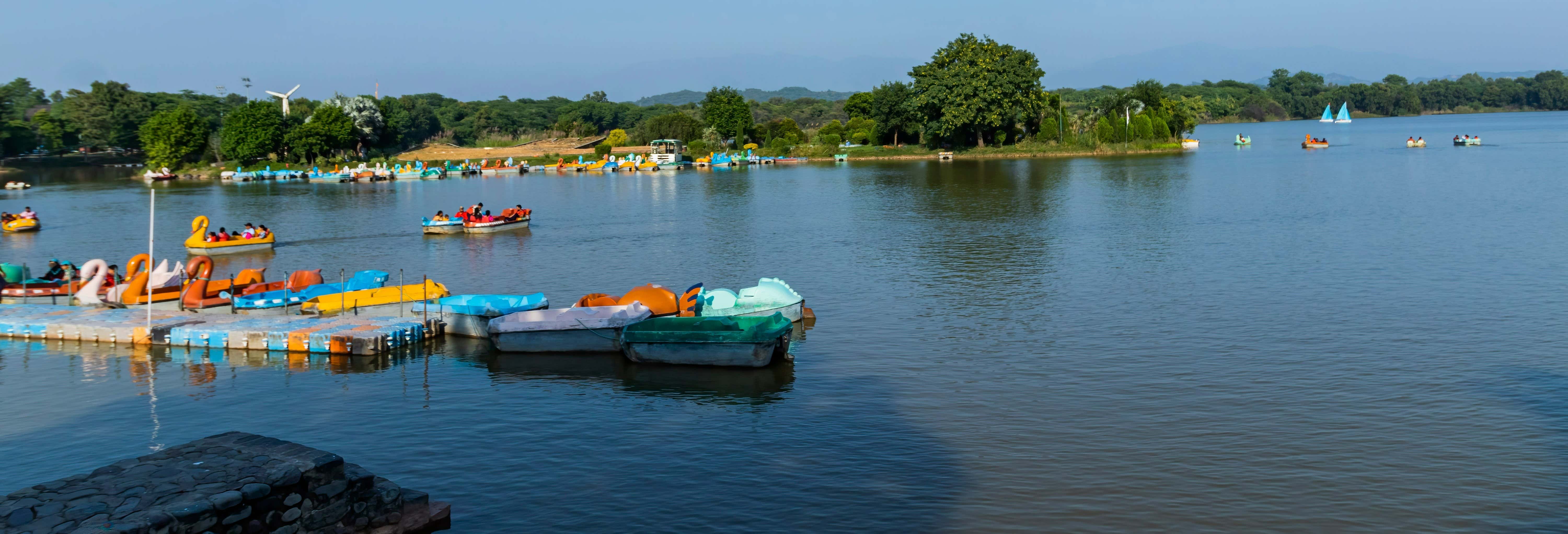 Rock Garden and Sukhna Lake Tour