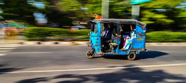 Tour dei musei di Chandigarh in tuk tuk