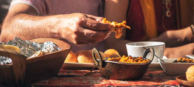 Lezione di cucina e pranzo con famiglia indiana