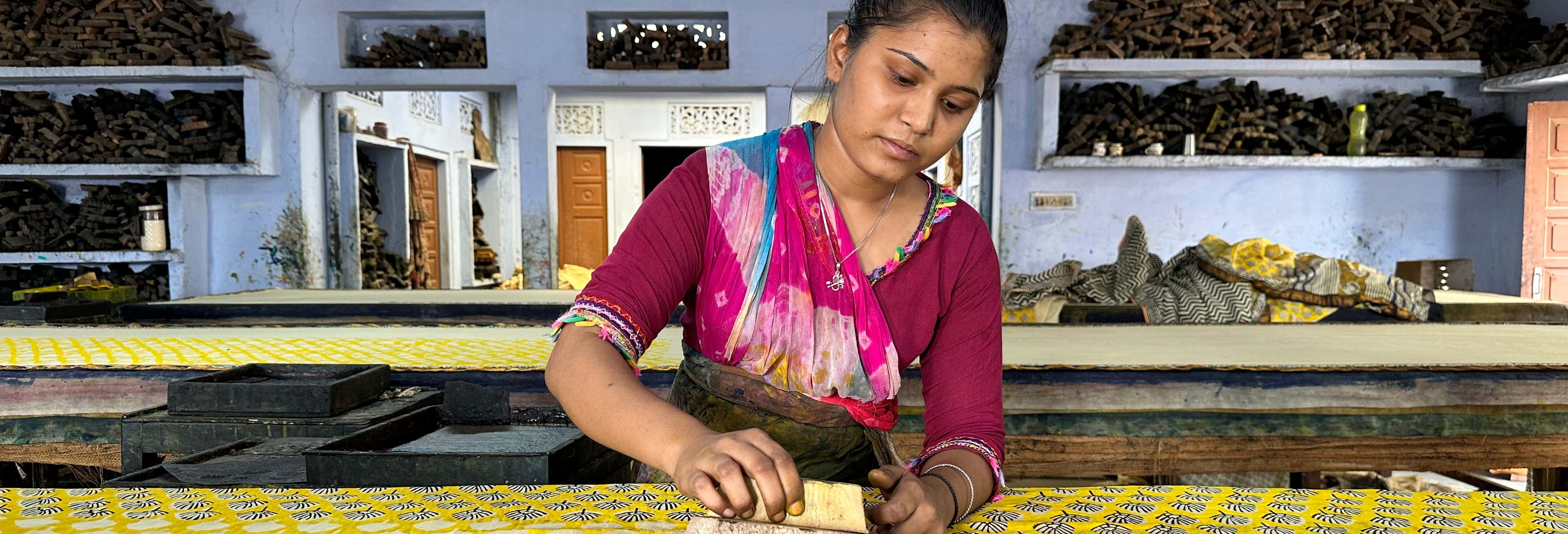 Laboratorio di stampa tradizionale a Jaipur