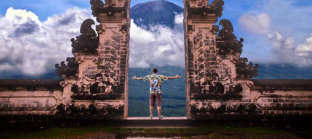 Tour privato del tempio di Lempuyang, Goa Lawah e Tirta Gangga