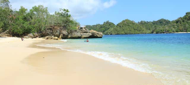 Escursione privata alla spiaggia di Tiga Warna 