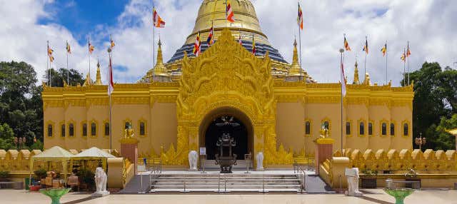 Escursione privata a Berastagi e Lingga