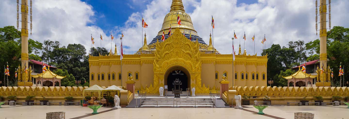 Escursione privata a Berastagi e Lingga