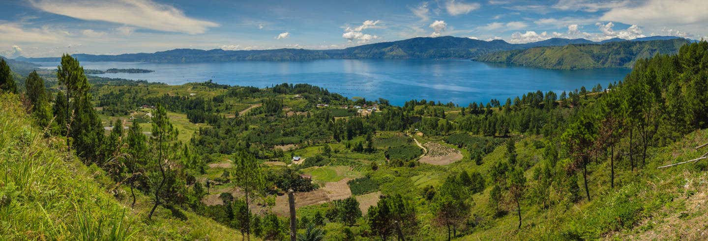 Escursione privata al lago Toba e Samosir