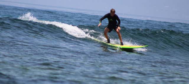 Corso di surf a Nusa Lembongan