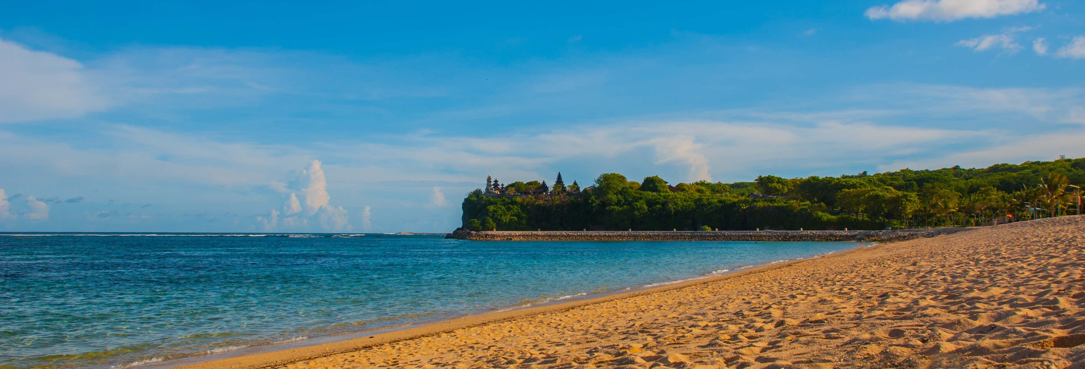 Tour pelas praias Geger e Green Bowl