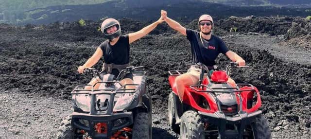 Tour de quadriciclo pelo monte Batur