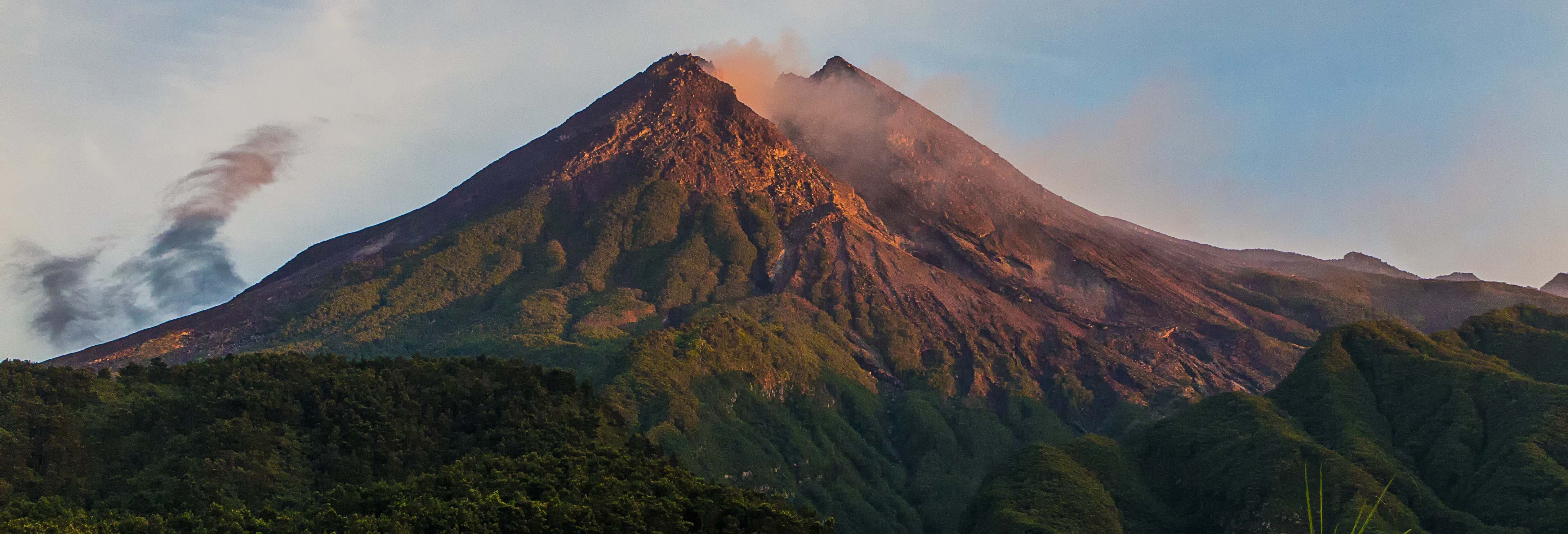 Escursione privata al vulcano Merapi