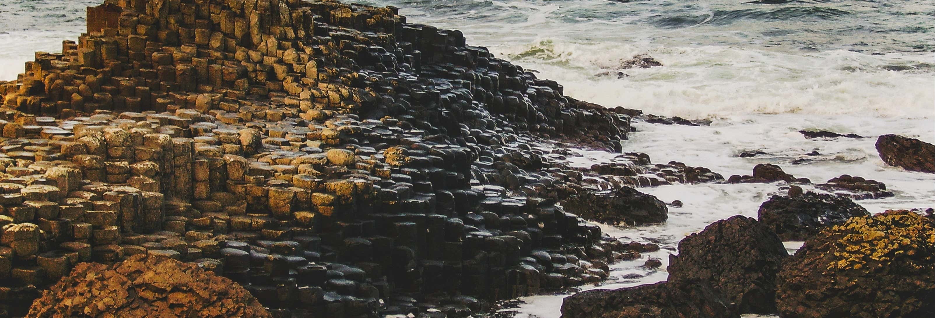 Excursão a Belfast, Calçada do Gigante e Castelo de Dunluce