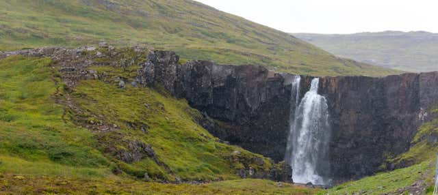 Cascate e valli della costa est dell'Islanda