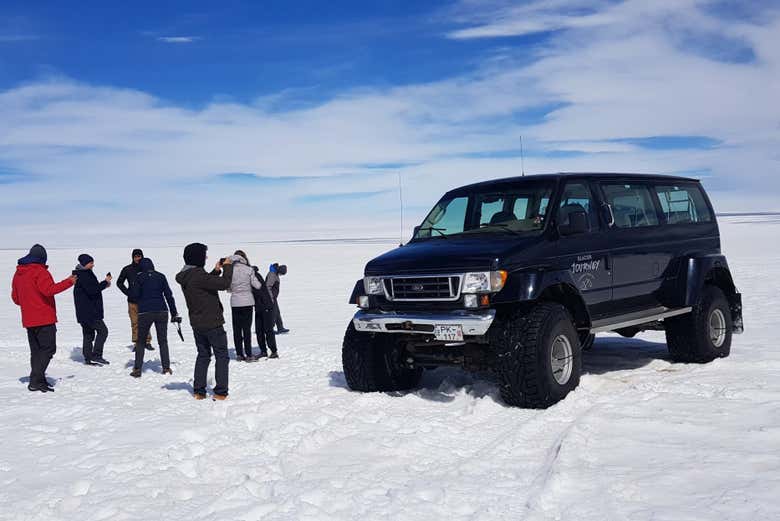 Vatnajökull + Skalafellsjökull Glacier Offroad Tour