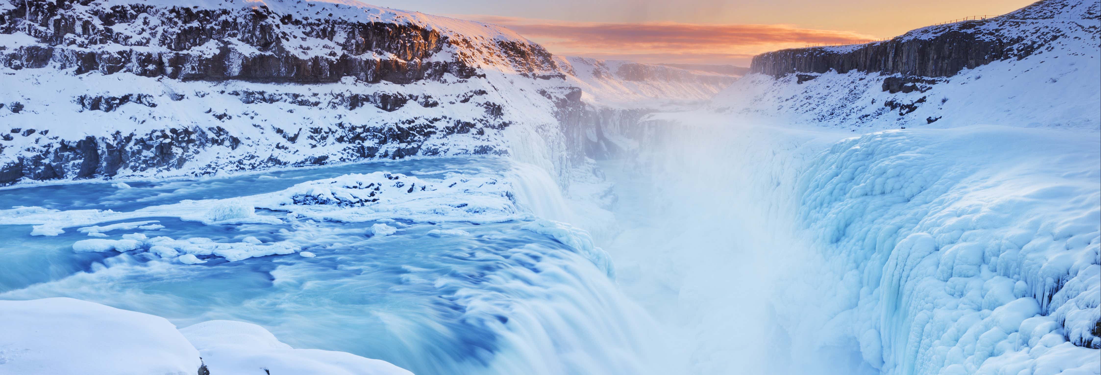 Excursión al Círculo Dorado + Moto de nieve por el glaciar Langjökull