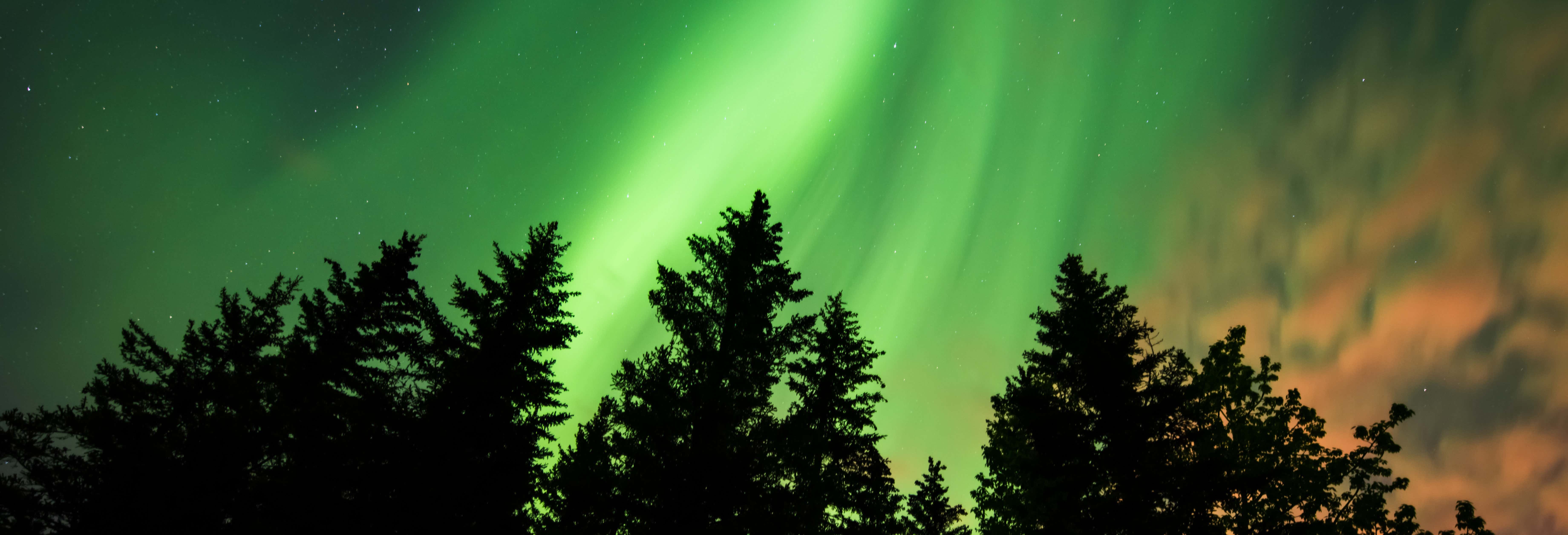 Golden Circle + Aurora boreal