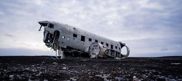 Autobus fino al relitto dell'aereo DC-3