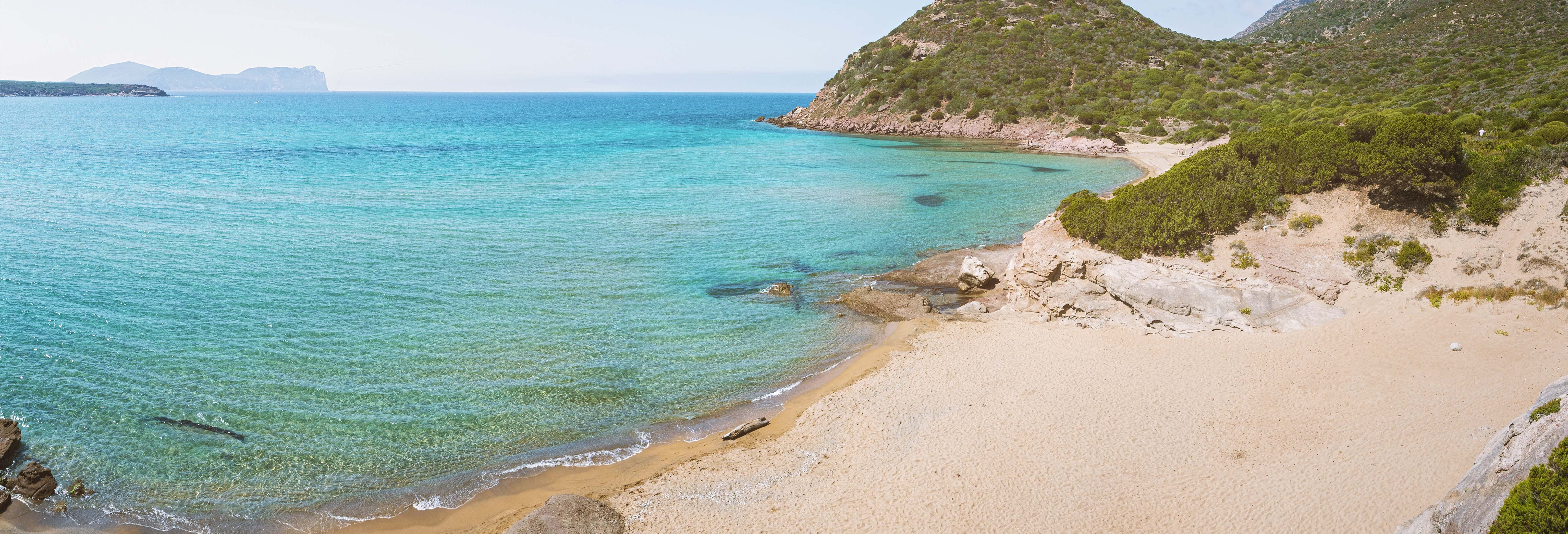 Passeggiata a cavallo nella spiaggia di Porto Ferro e al lago Baratz